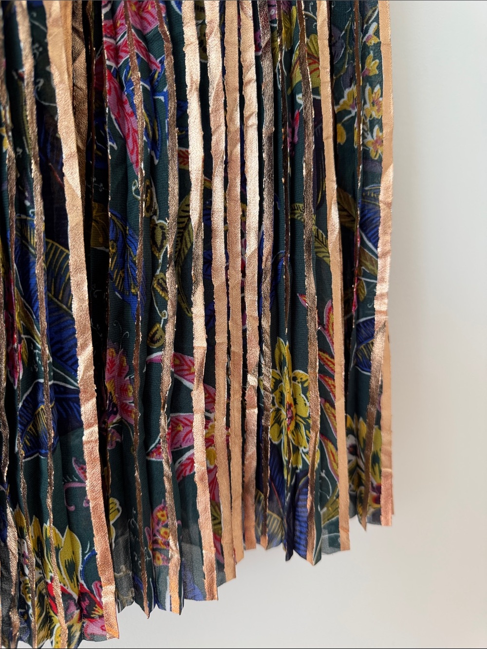NWT Anthropologie Metallic Printed Pleated Skirt 2P - Picture 4 of 12